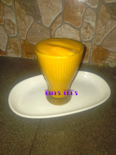 A picture of Mango smoothie.