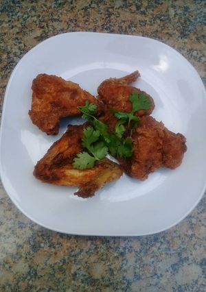 A picture of Homemade hot wings.
