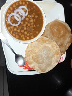 छोले पंजाबी स्टाइल(chole punjabi style recipe in hindi) रेसिपी मुख्य फोटो