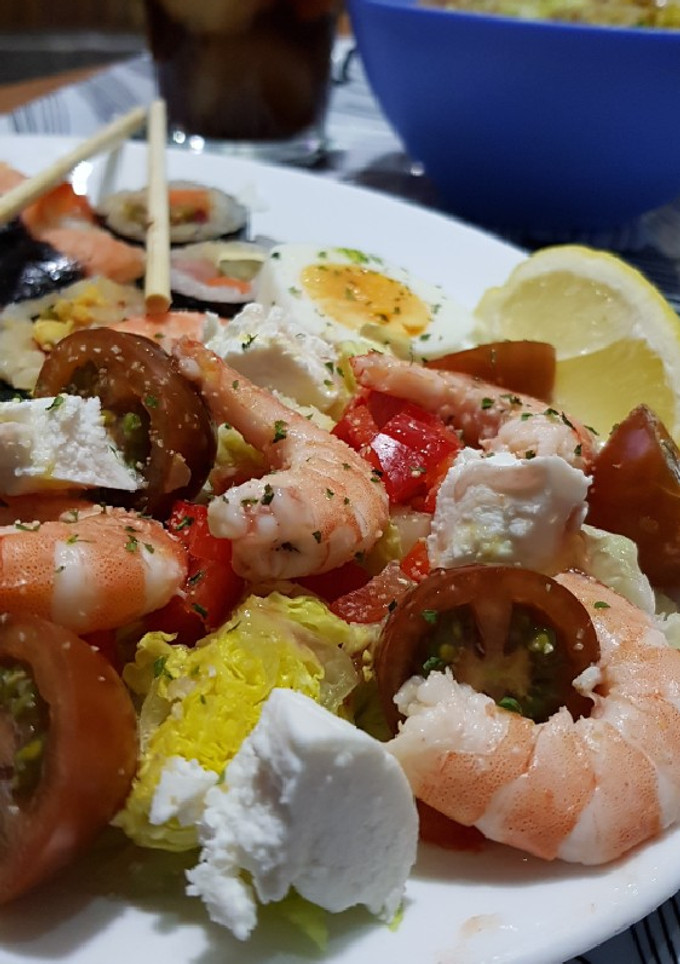 Una foto de Ensalada fresca asiática
