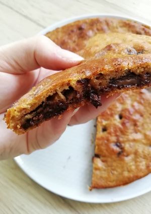 Une photo de Fondant banane gluten free, pépites de chocolat noir et pb 🤤