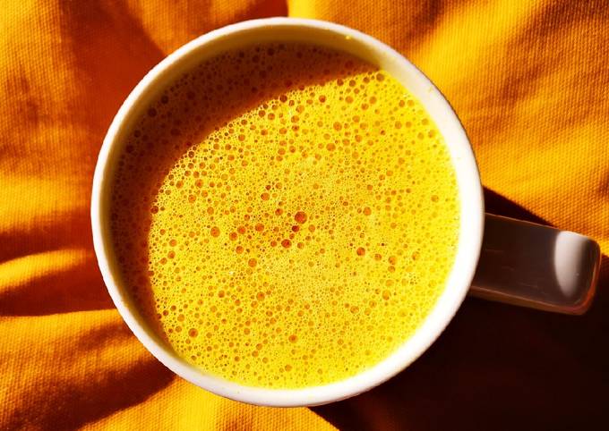 Just Do It Turmeric Latte