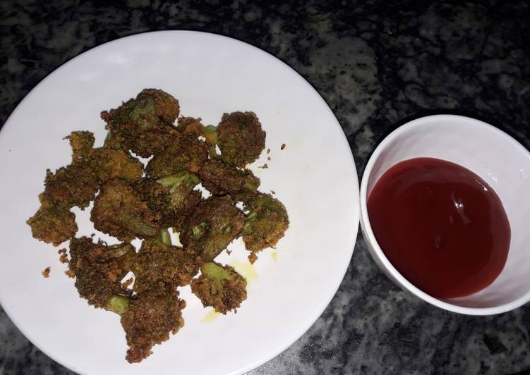 Recipe of Favorite Broccoli pakodi