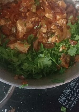 A picture of Cheese onion vegetable.