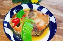 Cá ngừ kho nước dừa