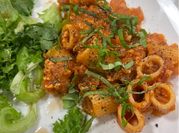 A picture of chicken bolognese