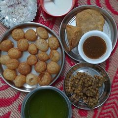 A picture of Panipuri.