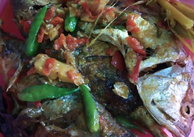 Mudah Banget Masakan Resep Pesmol ikan kembung