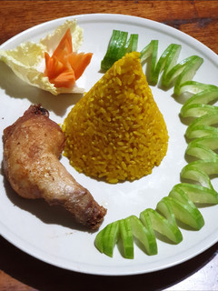 Foto resep Tumpeng nasi kuning ulang tahun