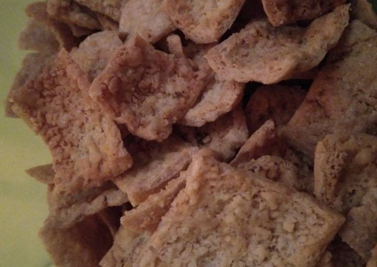 Kripik tahu murmer