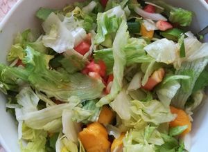 Una foto de Ensalada mixta