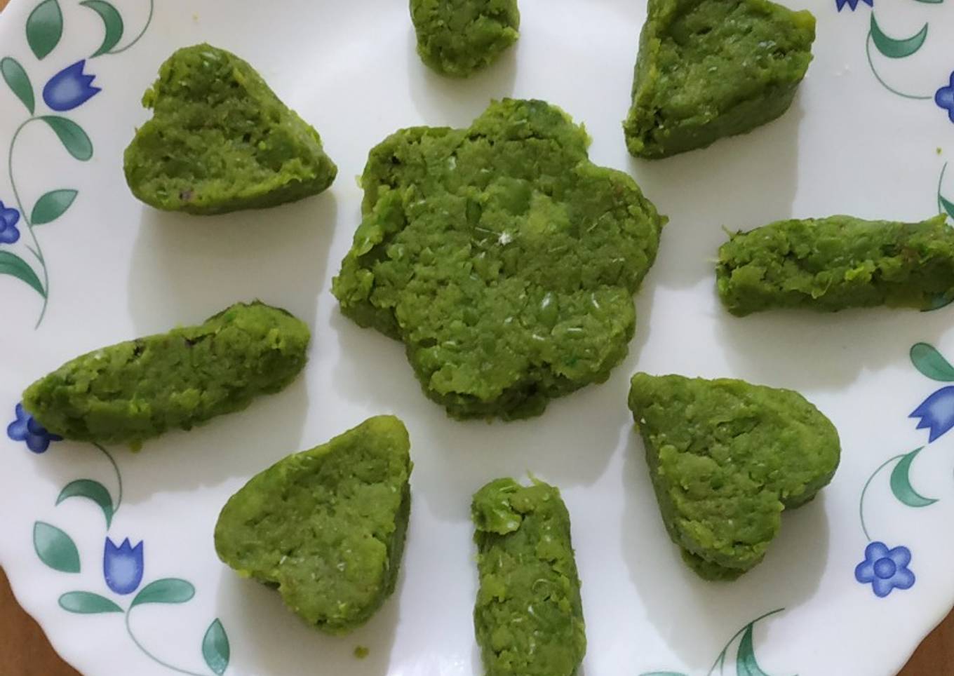 Green pea barfi