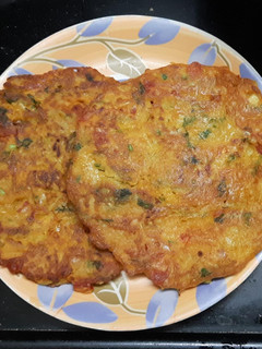 दुधीचा चिला (Dudhicha Chilla Recipe In Marathi) रेसिपी चे मुख्य फोटो