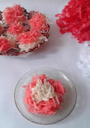 Foto resep Kembang Gula Kelapa Kemerdekaan (manisan kelapa)
