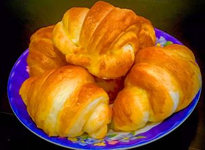 Hình của món Bánh mì cua.