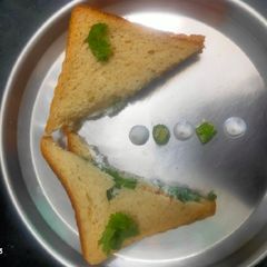 Mayonnnaise sandwich A picture of Mayonnnaise sandwich.