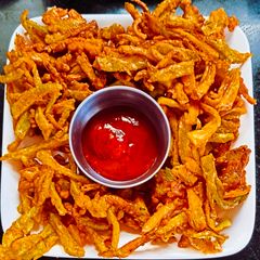 Chow chow crispy fritter A picture of Chow chow crispy fritter.