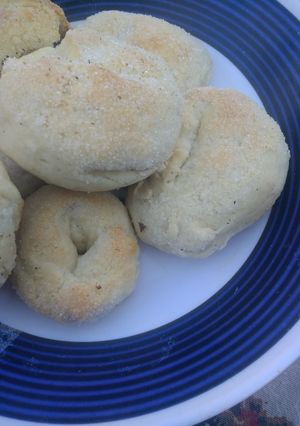 Una foto de Rosquitos con nuez y coco!!😍