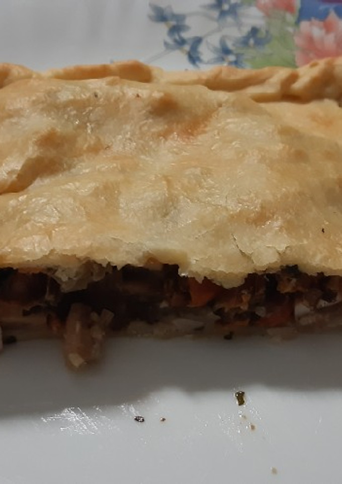 Una foto de Empanada de volador y mejillones