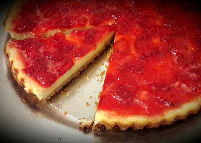 Cheesecake con salsa de frutilla ? Receta de Romina Lucero ???‍?-  Cookpad