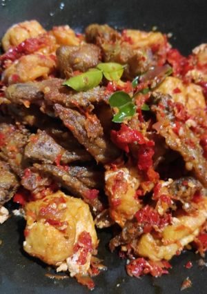 Foto resep Balado buntut selimut & tahu geprek