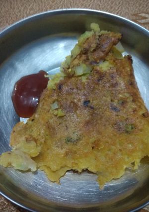 A picture of Besan chilla.