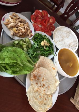 Hình của món Bữa trưa thích j ăn đó 1.