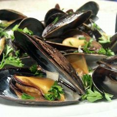 A picture of Classic French Mussels.