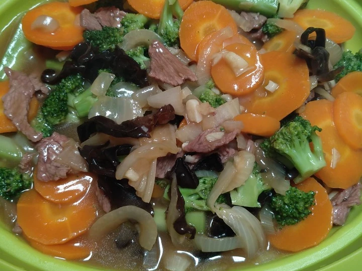 Cara Gampang Menyiapkan Resep Ca brokoli daging sapi yang Uenak Anti Ribet, Lezat Sekali