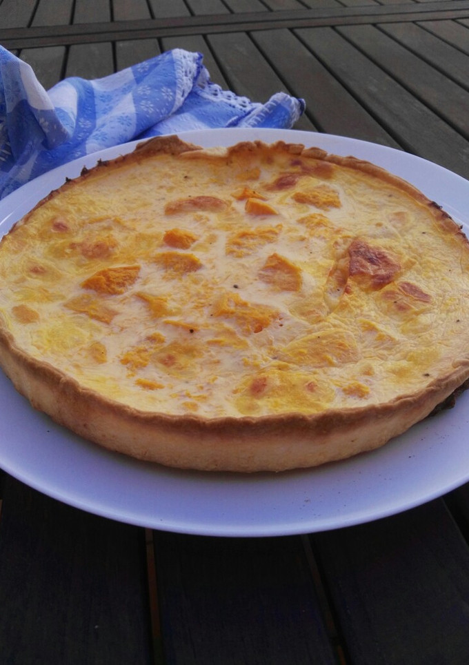 Una foto de Quiche de calabaza y queso