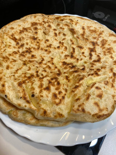 Una foto de Naan de queso (mambo)