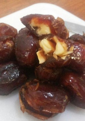 Foto resep Kurma Keju Almond (emergency snack)