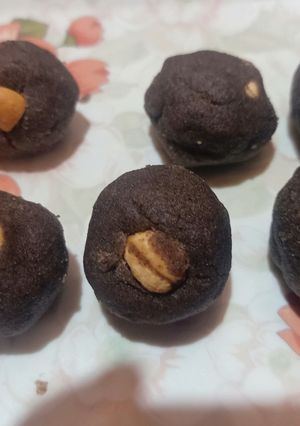 रागी लड्डू (Ragi Laddu recipe in Hindi) रेसिपी मुख्य फोटो