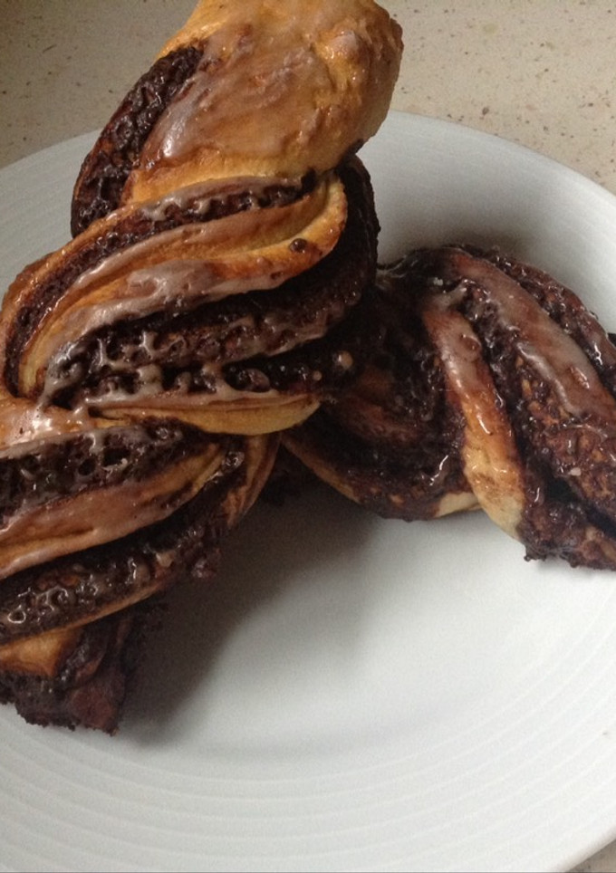 Una foto de Trenzas de brioche al chocolate
