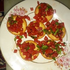 A picture of Tomato salsa bites.