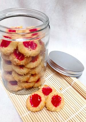 Foto resep Thumbprint Cookies