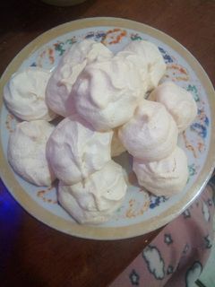 صورة لوصفة ميرانغ سهلة وبسيطة