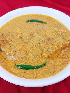 সর্ষে পোস্ত ইলিশ (Sorshe posto ilish recipe in Bengali) রেসিপির প্রধান ছবি