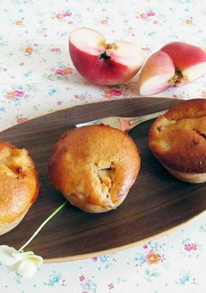 Foto di Muffin integrali alle pesche