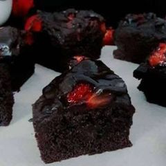 A picture of Strawberry covered chocolate chunk brownies.