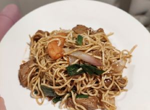 Una foto de Tallarín saltado P 🌶