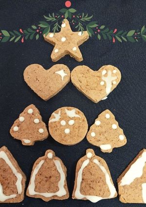 Una foto de Galletitas Navideñas de canela: sin gluten, lácteos ni huevo