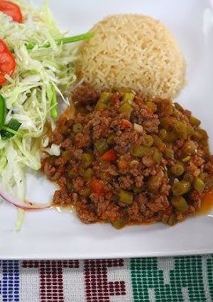 Una foto de Picadillo de carne molida con verduras