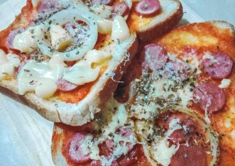 Langkah Mudah untuk Menyiapkan 12. Pizza roti tawar ala anak kost yang Enak Banget