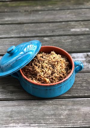 A picture of Dirty rice.