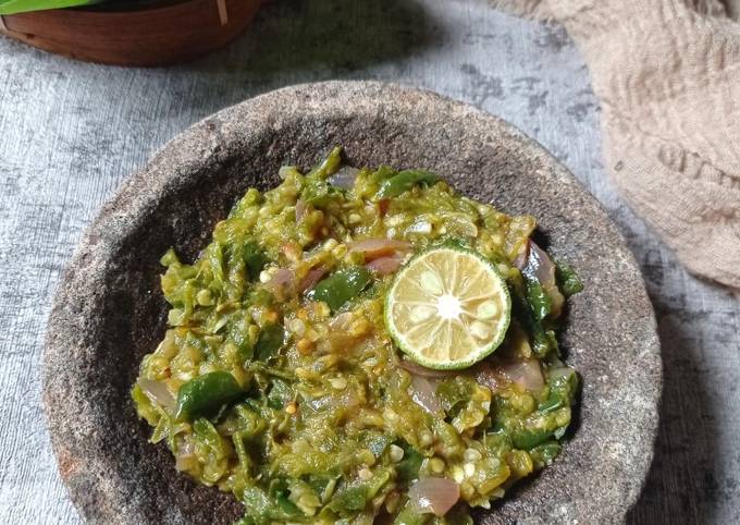 Cara bikin Sambal ijo padang Cara bikin Sambal ijo padang