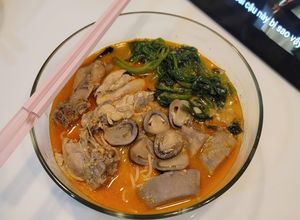 Hình của món Gà nấu chao.