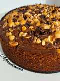 Torta alle nocciole e gocce di cioccolato