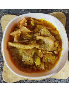पापड ची भाजी (papadchi bhaji recipe in marathi) रेसिपी चे मुख्य फोटो