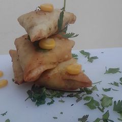 Potato Chicken Samosi A picture of Potato Chicken Samosi.